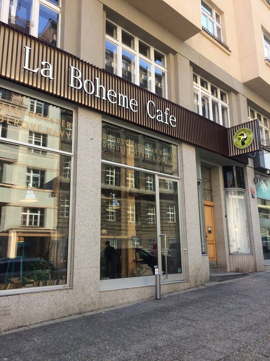 La Bohème Café