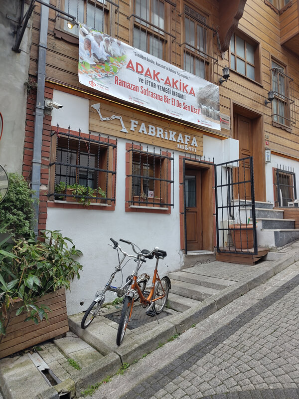 Fabrikafa Make & Coffee